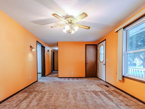 4th image of 848 5th St