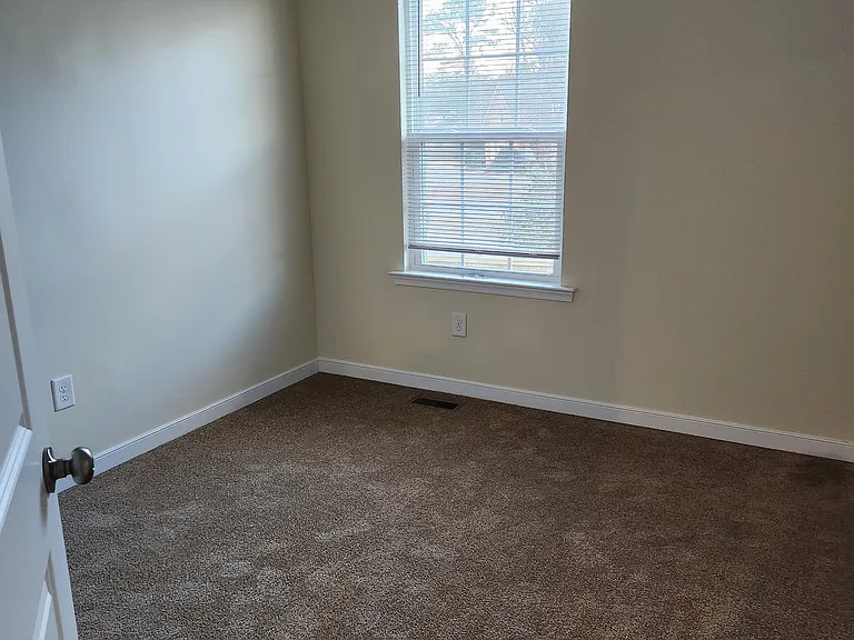 1344 Stone Ridge Park Loop — Photo 15