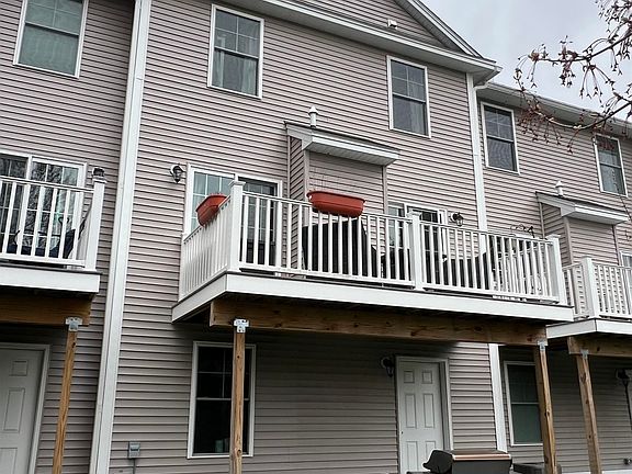 4th image of 18 Dumaine Avenue #C