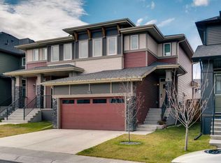 941 E Cobblemore Cmn SW, Airdrie, AB T4B5L9