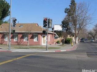 1153 W Main St, Turlock, CA 95380