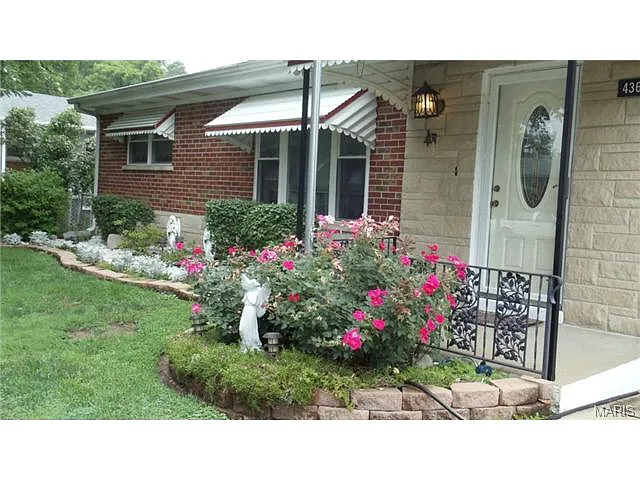 4367 Kay Ln photo 1