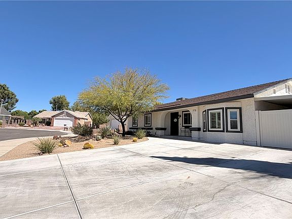 3rd image of 1515 Della Ct