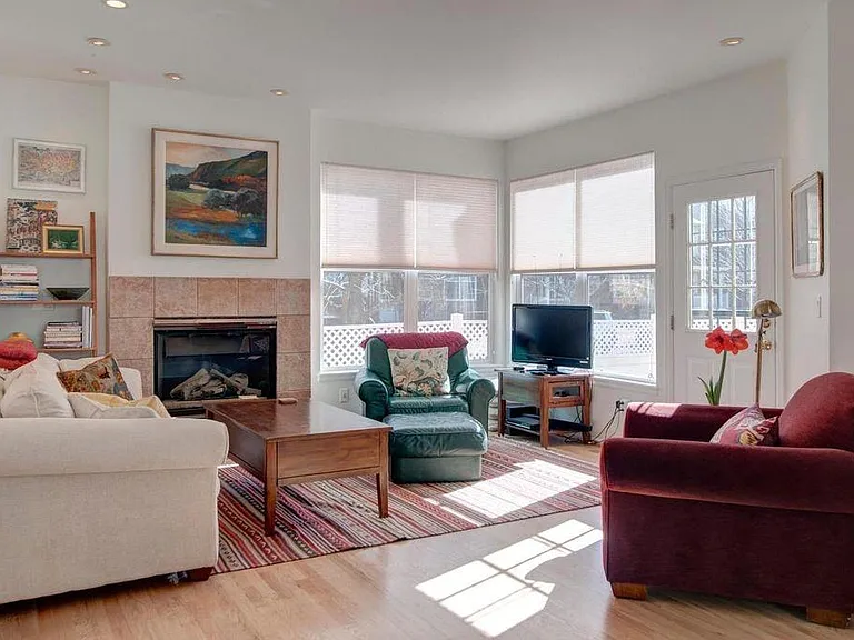 7880 E Ellsworth Ave — Photo 6