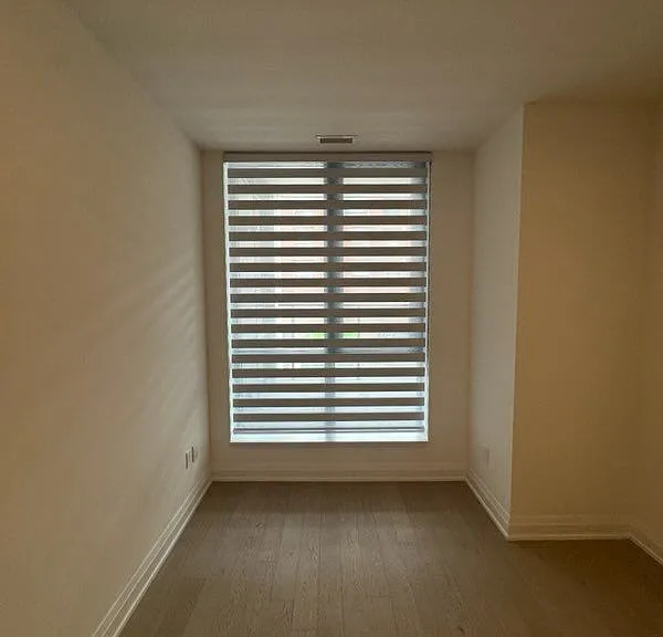 505 Glencairn Ave #205 — Photo 17