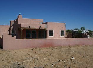 172 Barnard Rd NE, Corrales, NM 87048