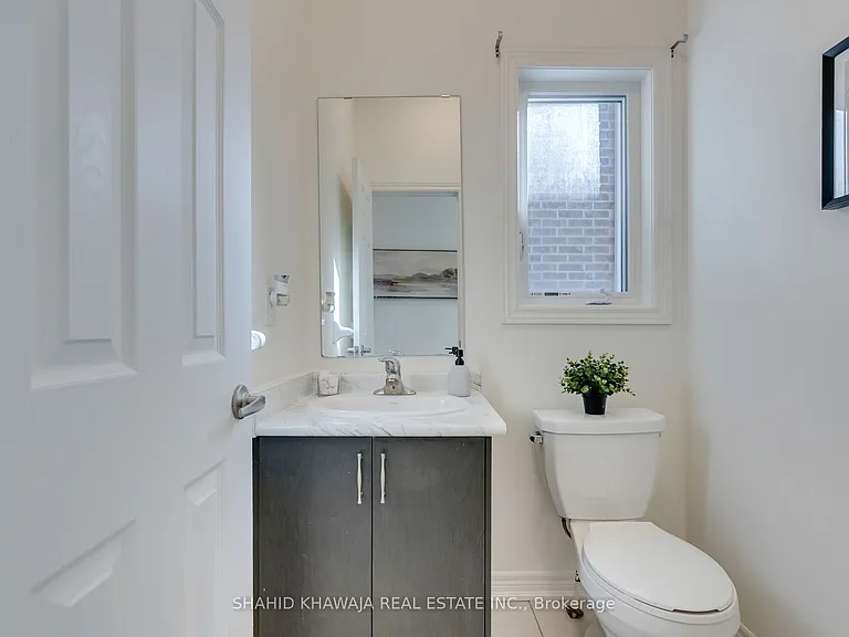 62 Holcomb Ter — Photo 14