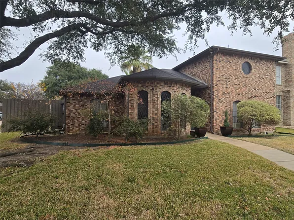 644 Burning Tree Ln, Coppell, TX 75019