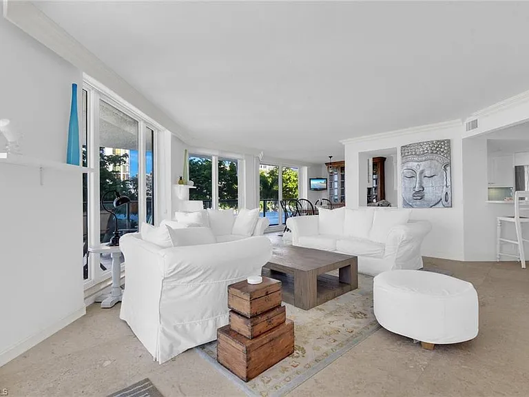 4901 Gulf Shore Blvd N #201 — Photo 5