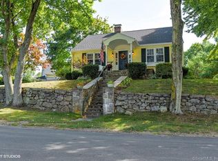 2 Tierney St, Norwalk, CT 06851