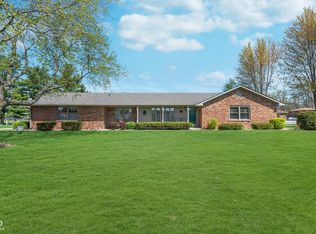 990 N Broadway Dr, Plainfield, IN 46168