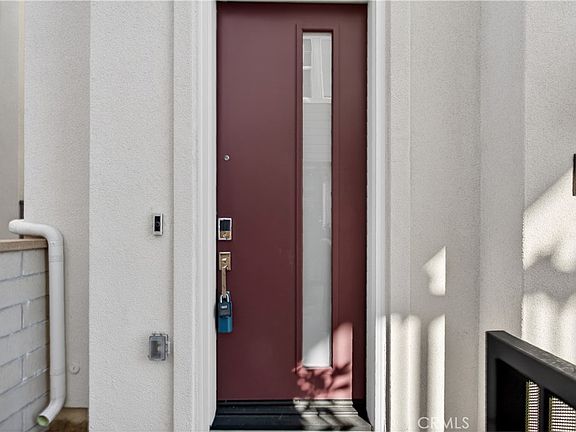 2nd image of 1220 Windmill Rancho