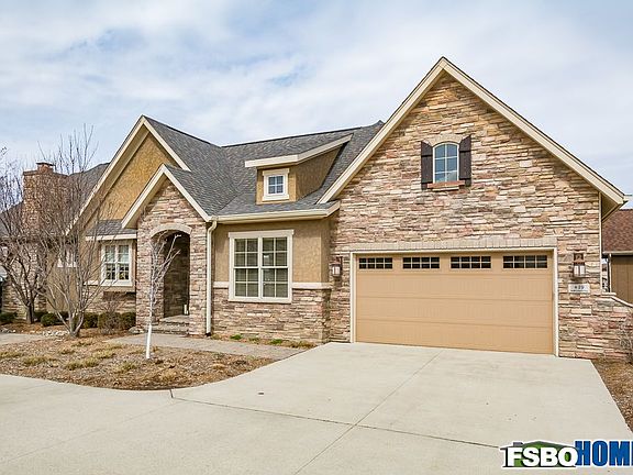 2nd image of 439 S Crescent Way