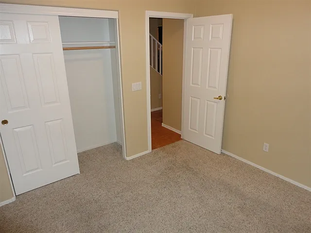 6511 S 72nd Ave — Photo 16