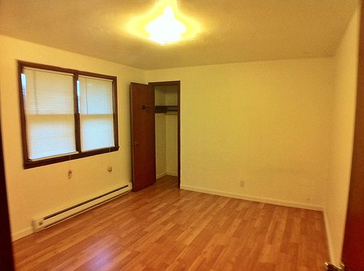 4th image of 1115 11th St