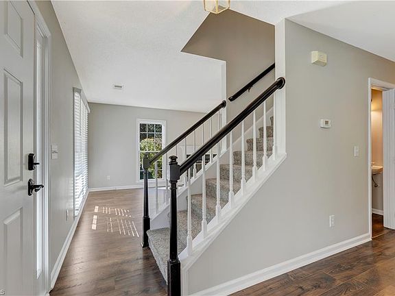 2nd image of 2516 Glen Meadow Dr