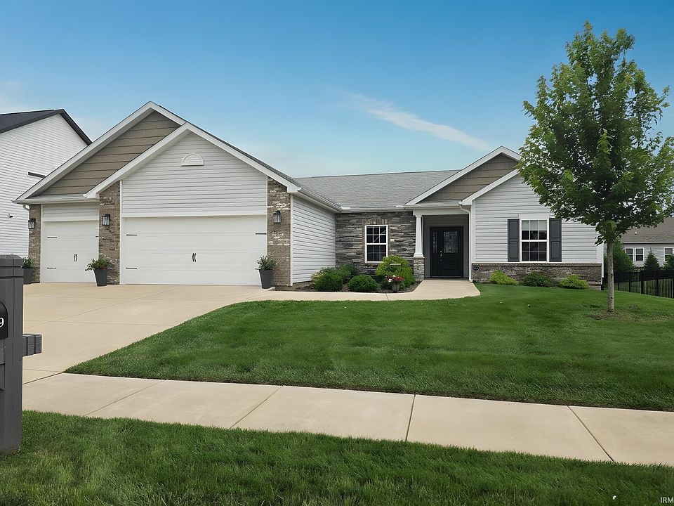 1st image of 379 Haddington Ln