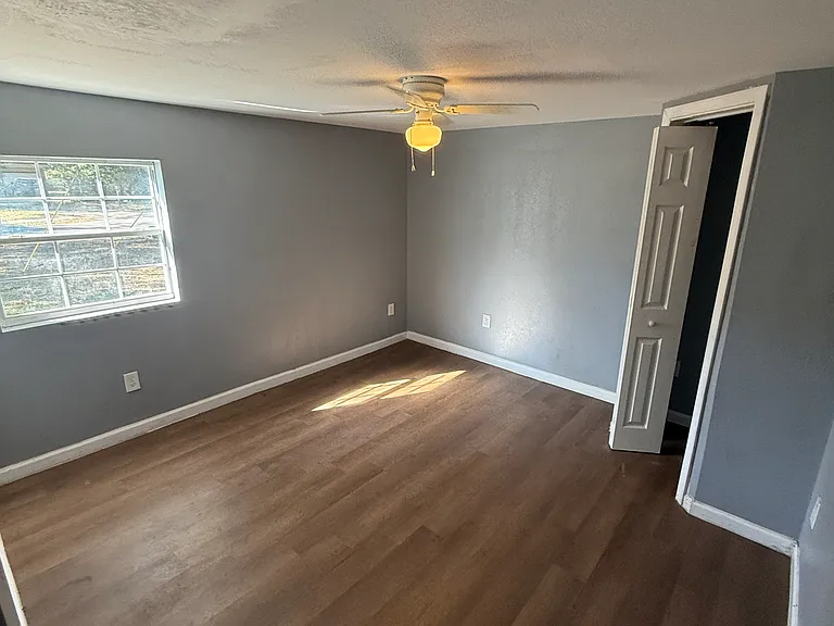 234 Brigadier Dr — Photo 5