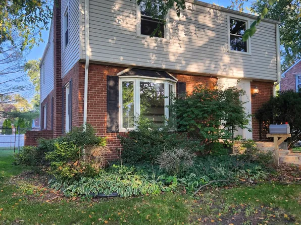 7133 Baring Pkwy, Hammond, IN 46324
