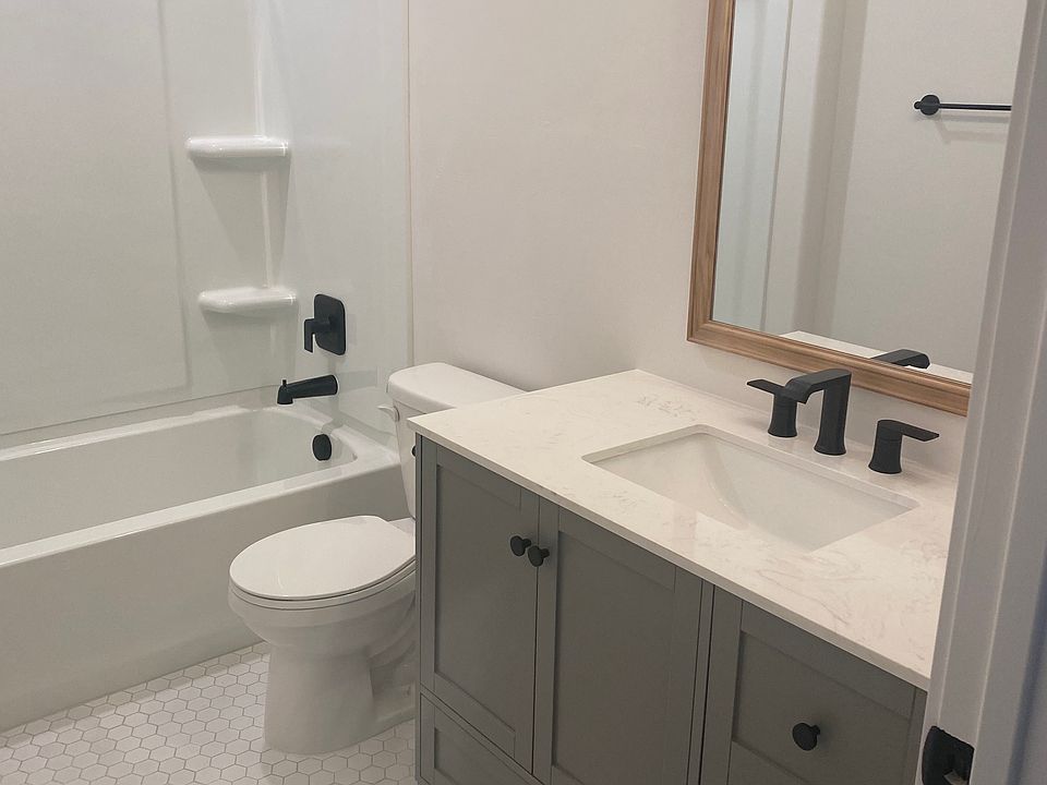 Full bathroom