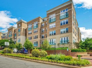 12001 Market St #106, Reston, VA 20191