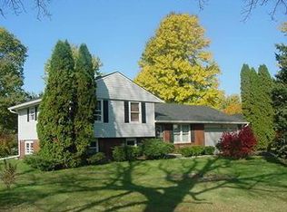 1570 Apple St, Greenfield, IN 46140