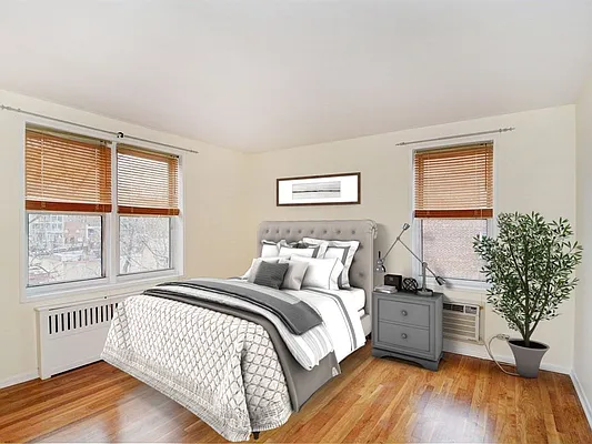 Sold by Robert E. Hill  | media 4