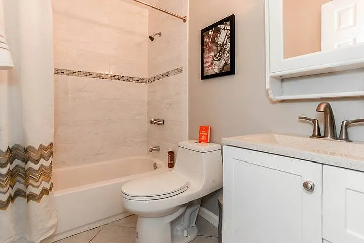 1804 Holly St — Photo 17