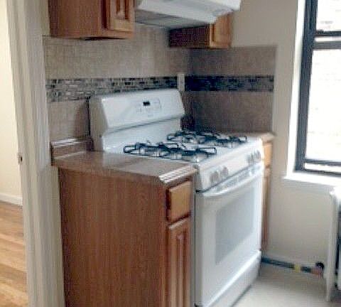 3rd image of 3264 41st St APT 4D