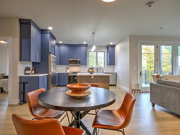 2nd image of 1310 E Samuel Ave #3A