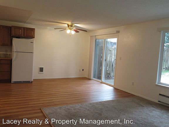 4th image of 1508 Yonkers Dr SE #B
