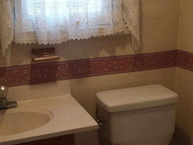 22 Webb Ave #2 — Photo 7