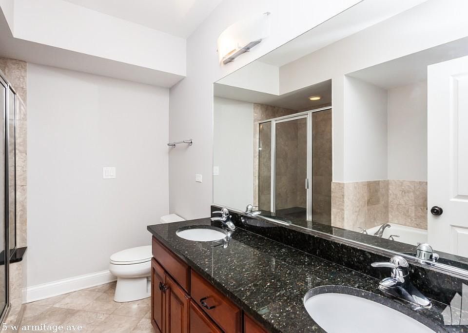 1st image of 1815 W Armitage Ave #1125