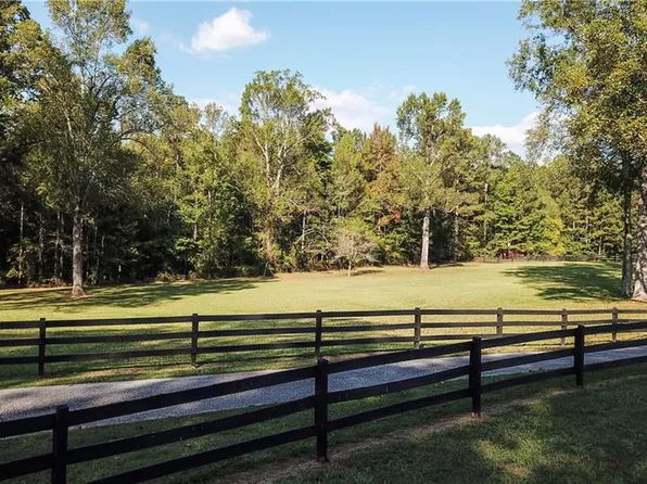 641 Clonts Rd, Douglasville, GA 30134