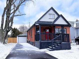 215 Walter Ave S, Hamilton, ON L8K 3L3