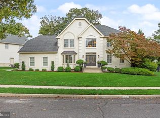 419 Liberty Ln, Marlton, NJ 08053