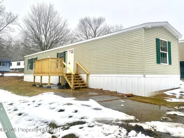 81 3rd Ln, Berwick, PA 18603