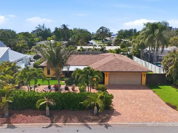 440 W Gate Dr, Venice, FL 34285