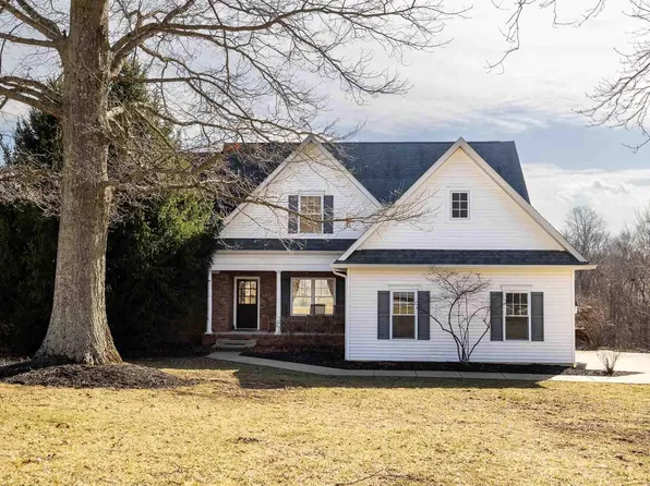 6404 N Braksway Dr, Bloomington, IN 47408