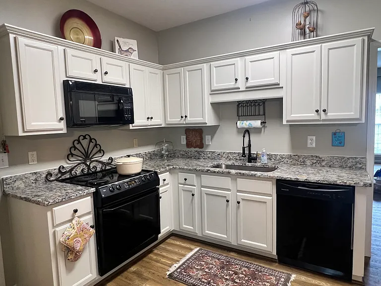 748 Narrows Point Cir — Photo 2