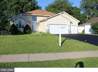 6608 Founders Pkwy N, Brooklyn Park, MN 55445