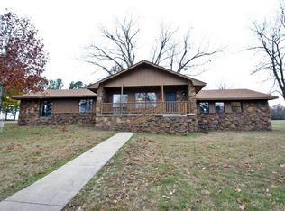 21833 S Jules Valdez Rd, Tahlequah, OK 74464