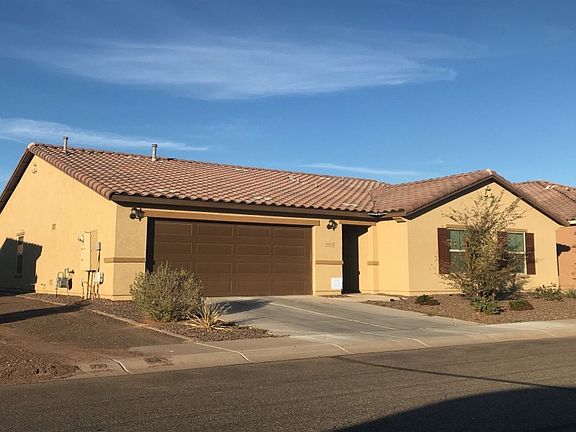 3rd image of 40684 W Pryor Ln