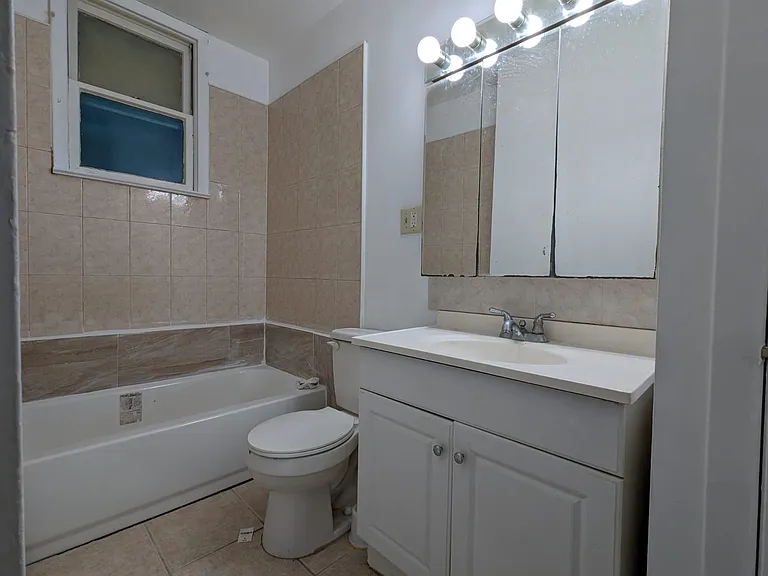 66 W 18th St #26E — Photo 8