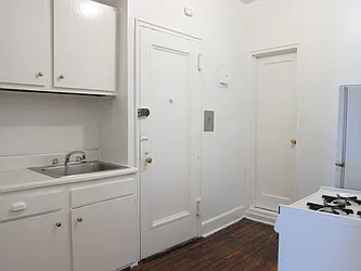 Rented by James Everett Lewis, LREB