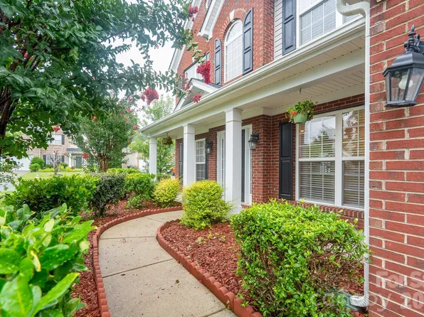 9603 Tramacera Ct NW, Concord, NC 28027