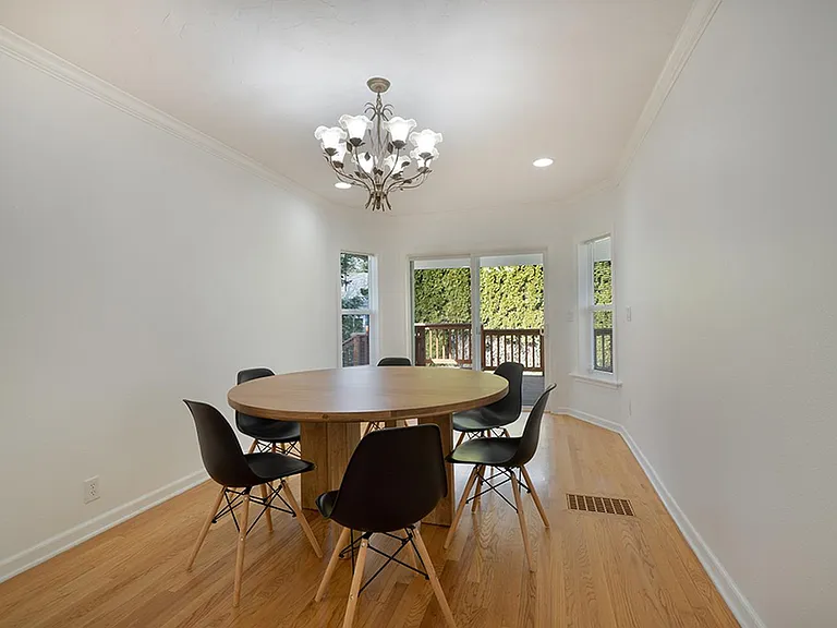 4713 N Willamette Blvd — Photo 7