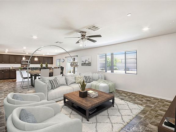 3rd image of 29341 Wyatt Earp Way