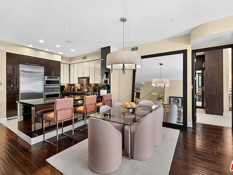 1318 S Roxbury Dr #314 — Photo 15