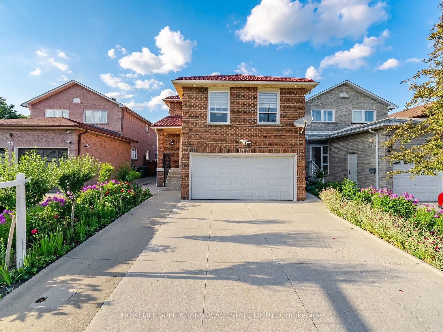 3 bed, $3,975 — Photo 1